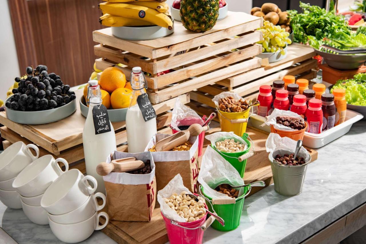 Park Inn By Radisson Makkah Aziziyah メッカ エクステリア 写真 Breakfast buffet at a hotel